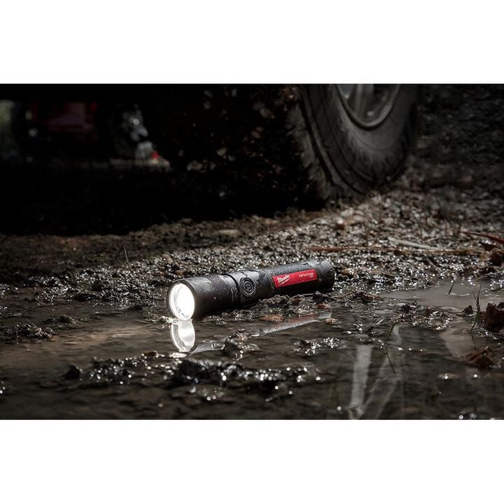 Milwaukee USB Rechargeable 1100L Twist Focus Flashlight, large image number 18