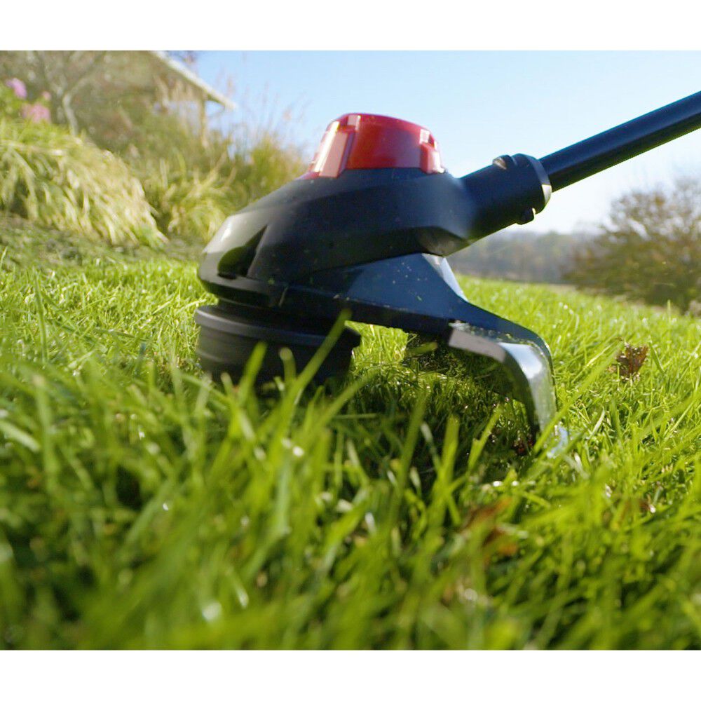 Toro Flex Force 60V Trimmer and Leaf Blower Combo Kit 51881 from