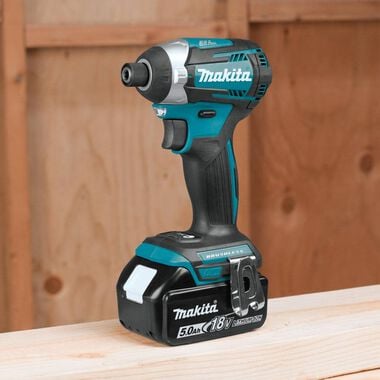 Makita 18V LXT Lithium-Ion Brushless Cordless 6-Pc. Combo Kit (5.0Ah)
