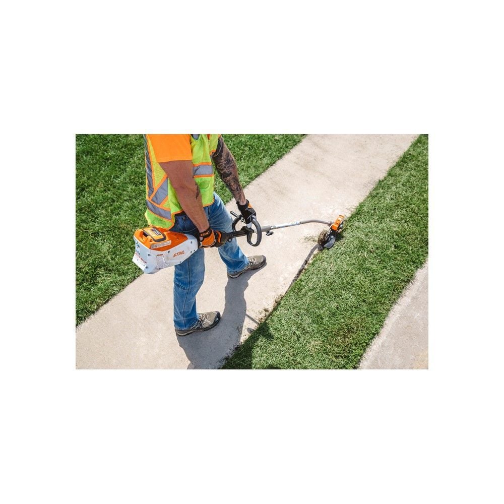 Stihl KMA 135 R Cordless Battery-Powered KombiMotor Powerhead (Bare Tool), large image number 5