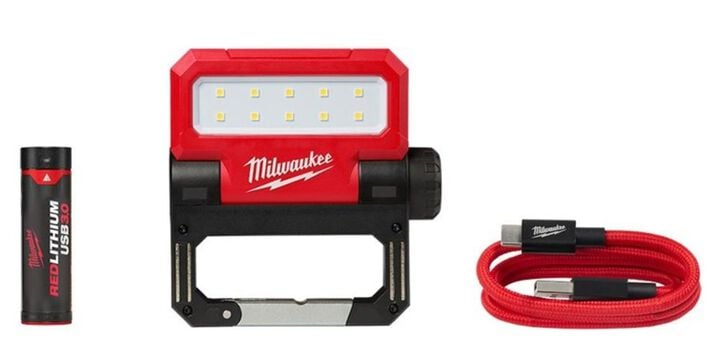 Milwaukee USB Rechargeable Rover Pivoting LED Flood Light