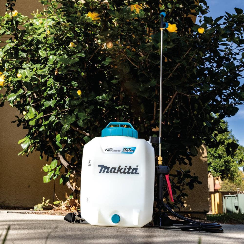 Makita cordless hotsell garden sprayer