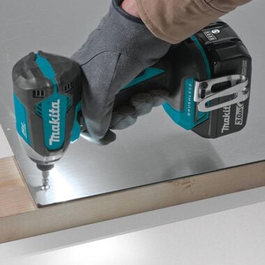 Makita 18V LXT Lithium-Ion Brushless Cordless Impact Driver Kit (3.0Ah), large image number 3