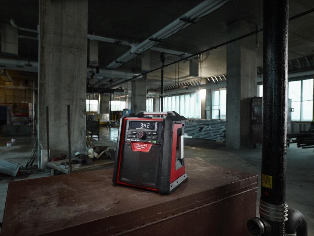 Milwaukee M18 Jobsite Bluetooth Radio Charger 2792 20 48 11 1820 Simolary simolary.com 10