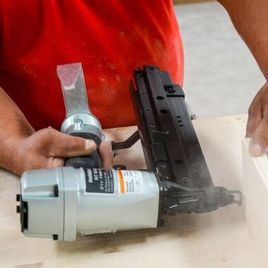 Metabo HPT 2-1/2in 16-Gauge Pro Finish Nailer, large image number 2