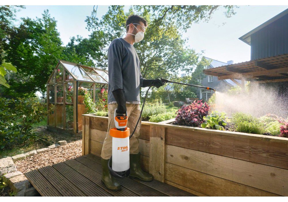 Stihl SGA 30.0 10.8V 2.6Ah Battery-Powered Cordless Sprayer Kit, large image number 8
