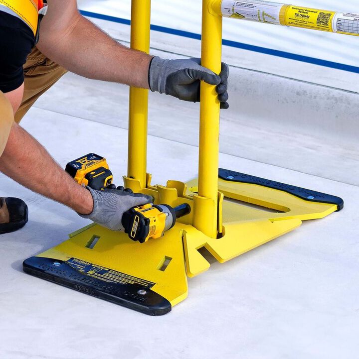 Tie Down Universal Compression Clamp Guardrail Base Yellow, large image number 2