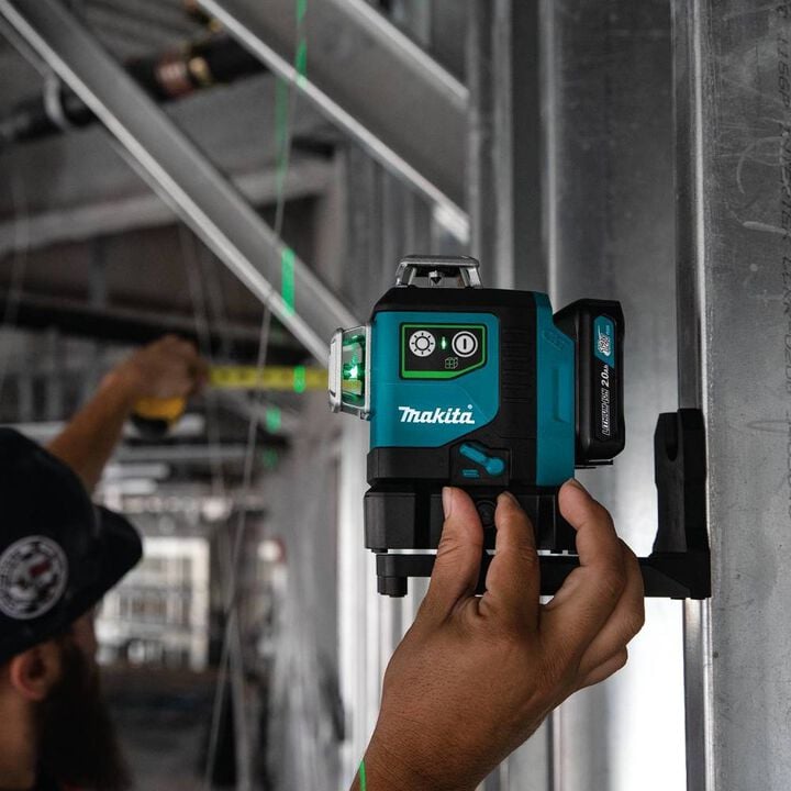 Makita 12V Max CXT Green SelfLeveling Rechargeable Multi-Line Laser, large image number 2