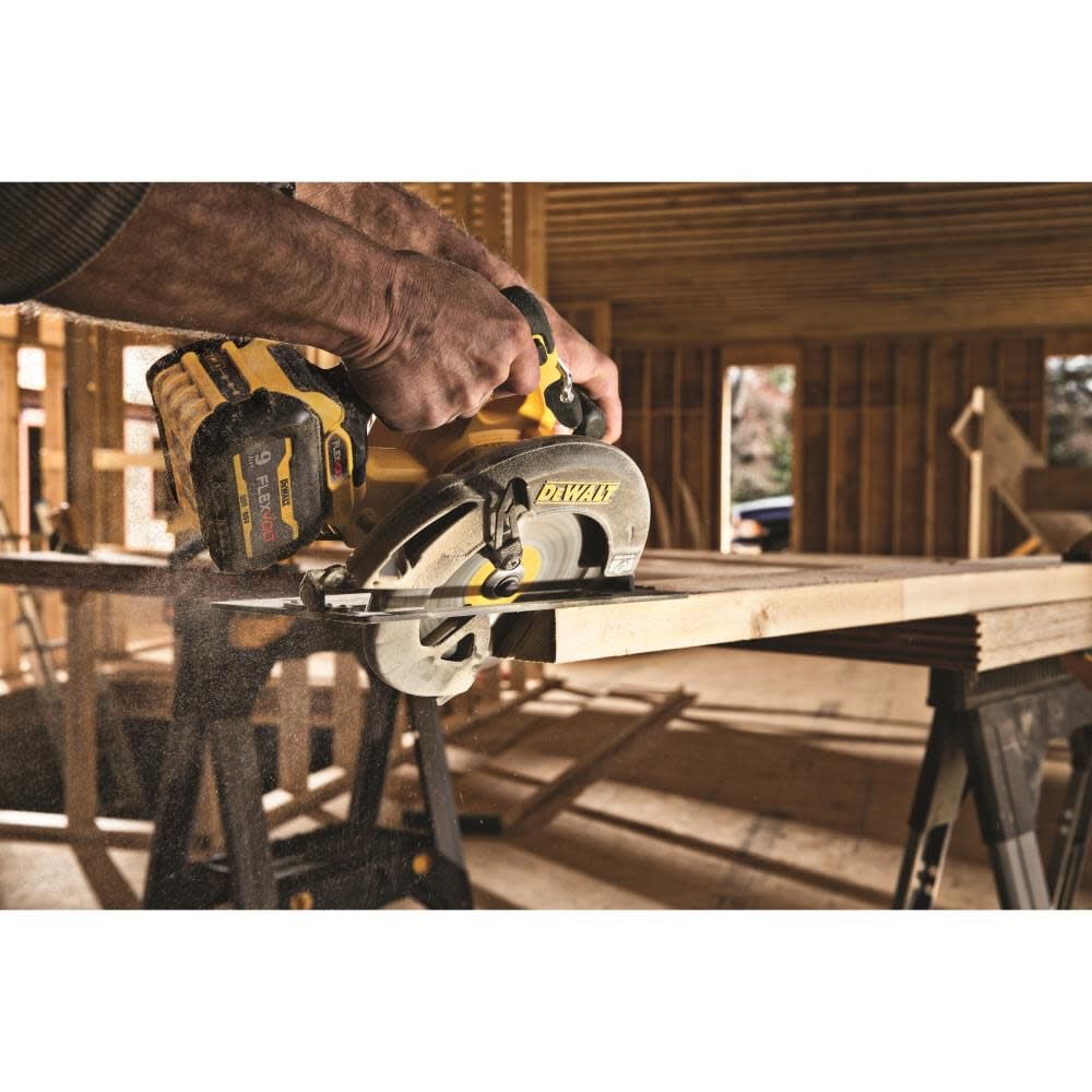 DEWALT FLEXVOLT 60V MAX 7-1/4in Circular Saw Kit with Brake Brushless, large image number 5