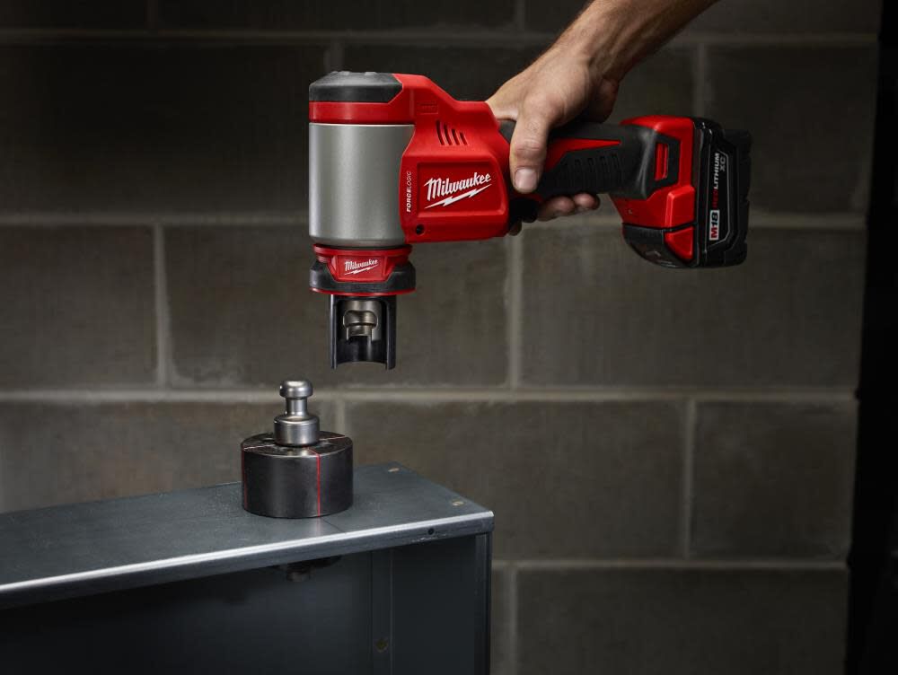 Milwaukee knockout set shop 10 ton