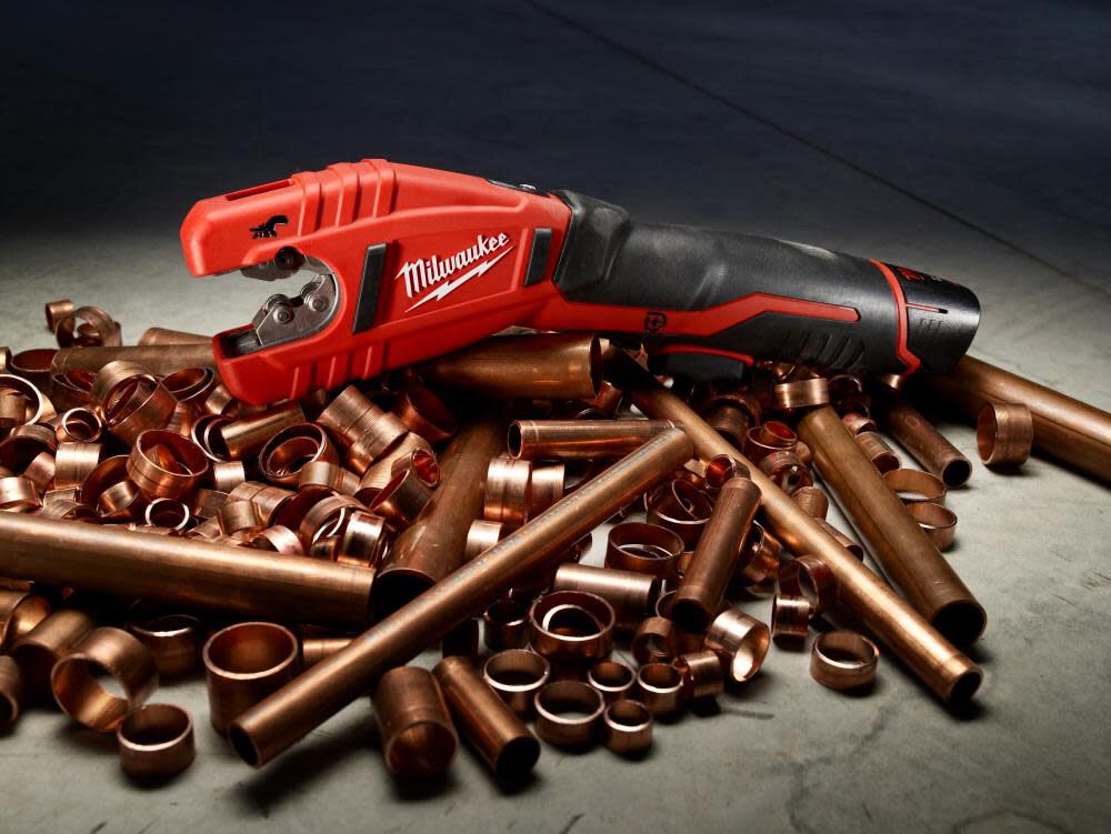 Milwaukee m12 cordless hot sale copper tubing cutter