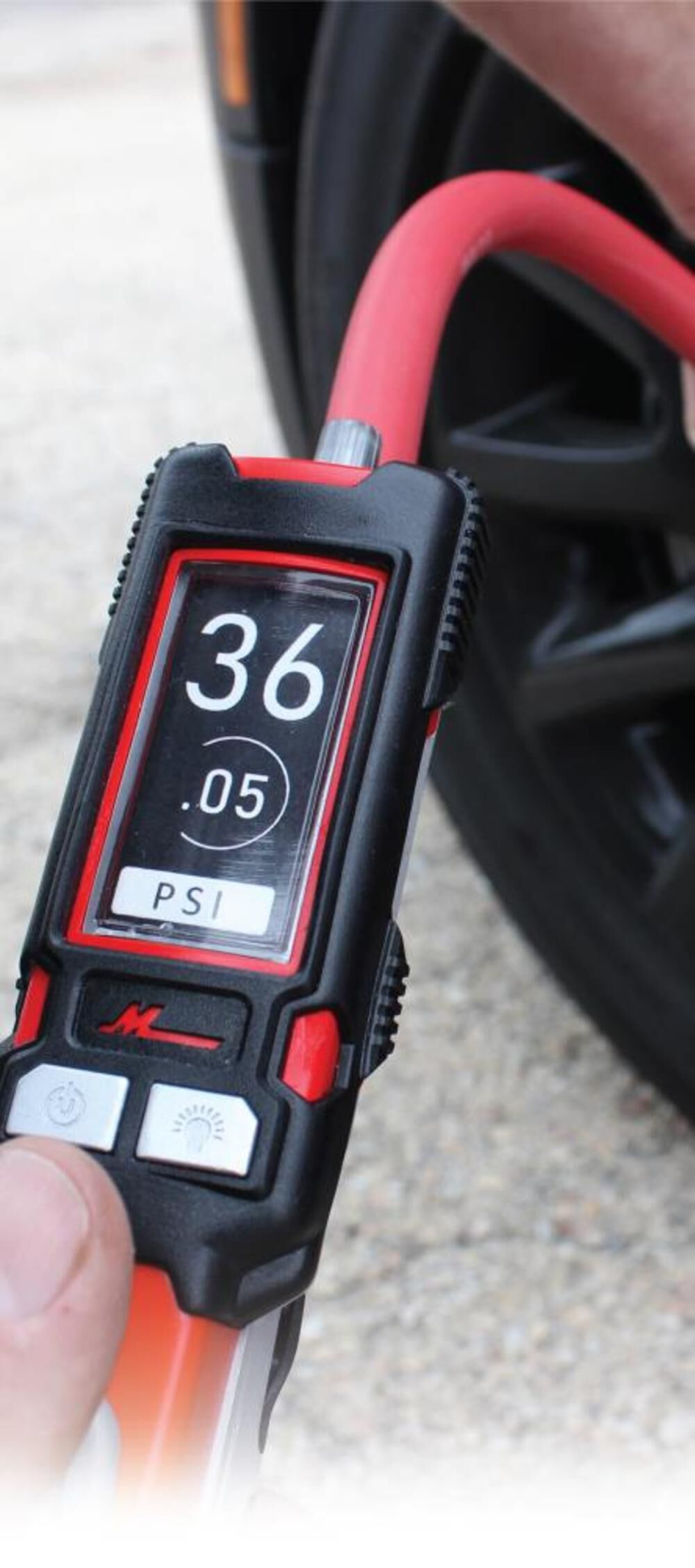 Digital tire inflator shop with pressure gauge