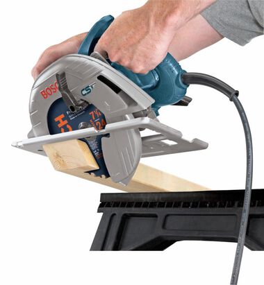 Bosch 7 1/4in Left Blade Circular Saw, large image number 3