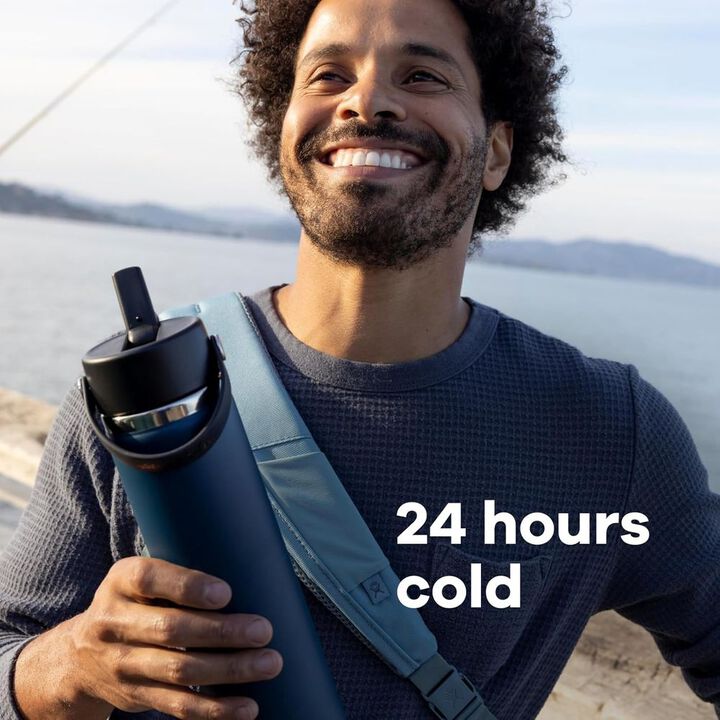 Hydroflask 32 Oz Stainless Steel Wide Mouth Water Bottle with Flex Cap, large image number 4