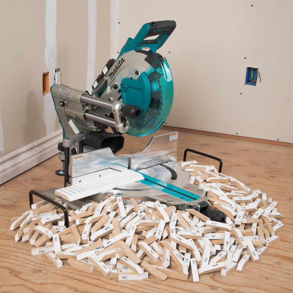 Makita 18V X2 (36V) LXT 10in Miter Saw with Laser Kit, large image number 15