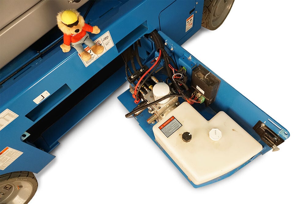 Genie 32' Scissor Lift 46in Width Electric with E-Drive GS