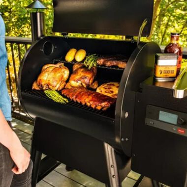 Traeger PRO 780 Wood Pellet Grill with WiFi (WiFIRE) Technology and Digital Controller Black, large image number 6