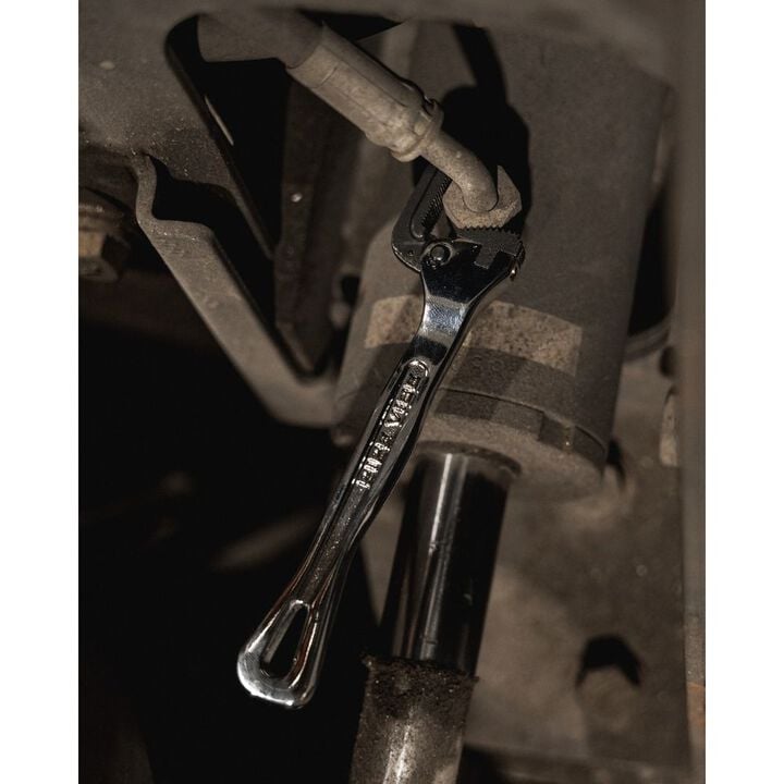 Pipe Vise Micro 5 6 Inch Self-Adjusting Wrench with Contoured Handle, large image number 9