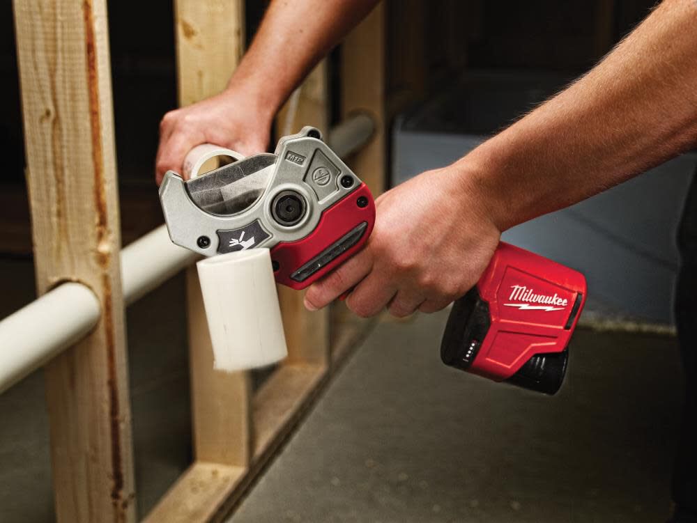 Milwaukee M12 Plastic Pipe Shear Kit 2470 21 Acme Tools