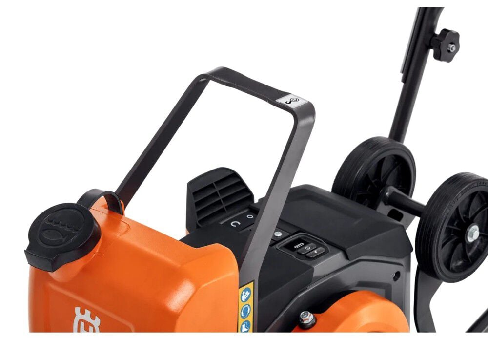 Husqvarna Construction LF 60i LAT 1.6HP 36V Battery Powered Plate Compactor (Bare Tool) Reconditioned, large image number 9