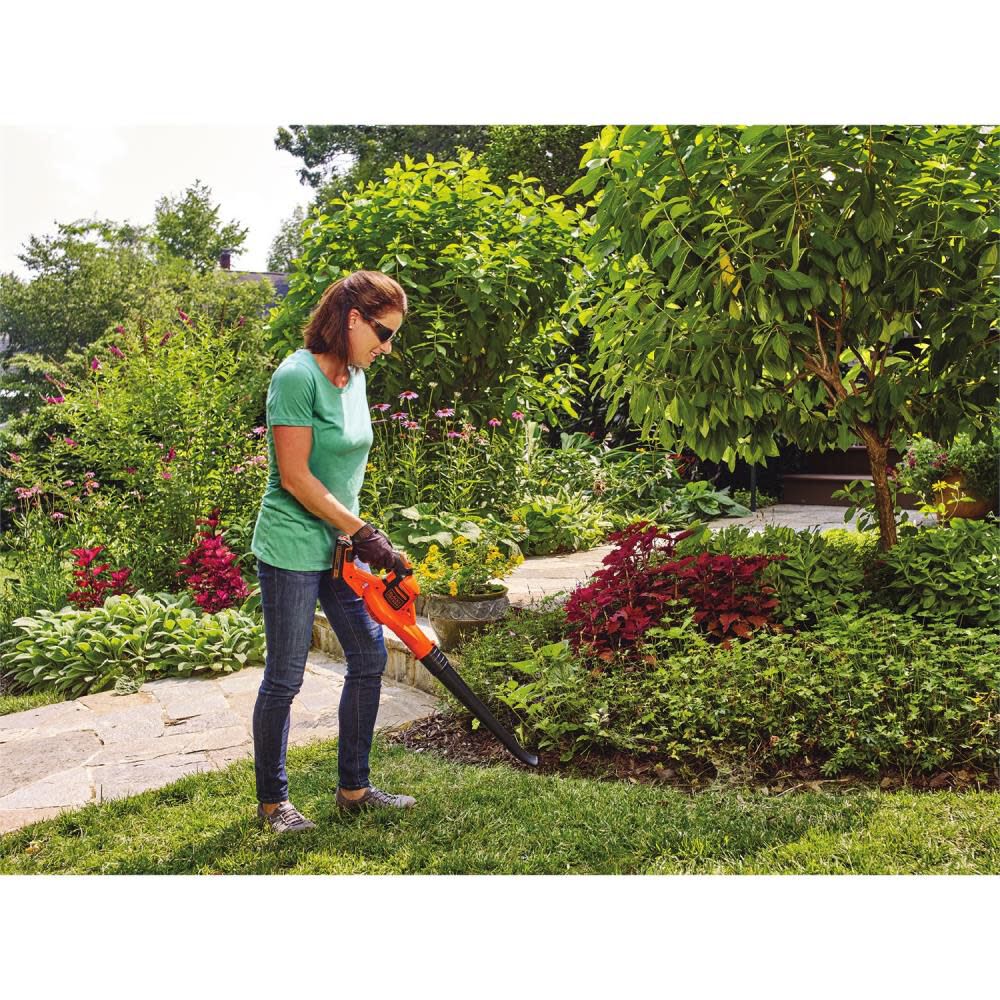 Black and decker hotsell powerboost leaf blower