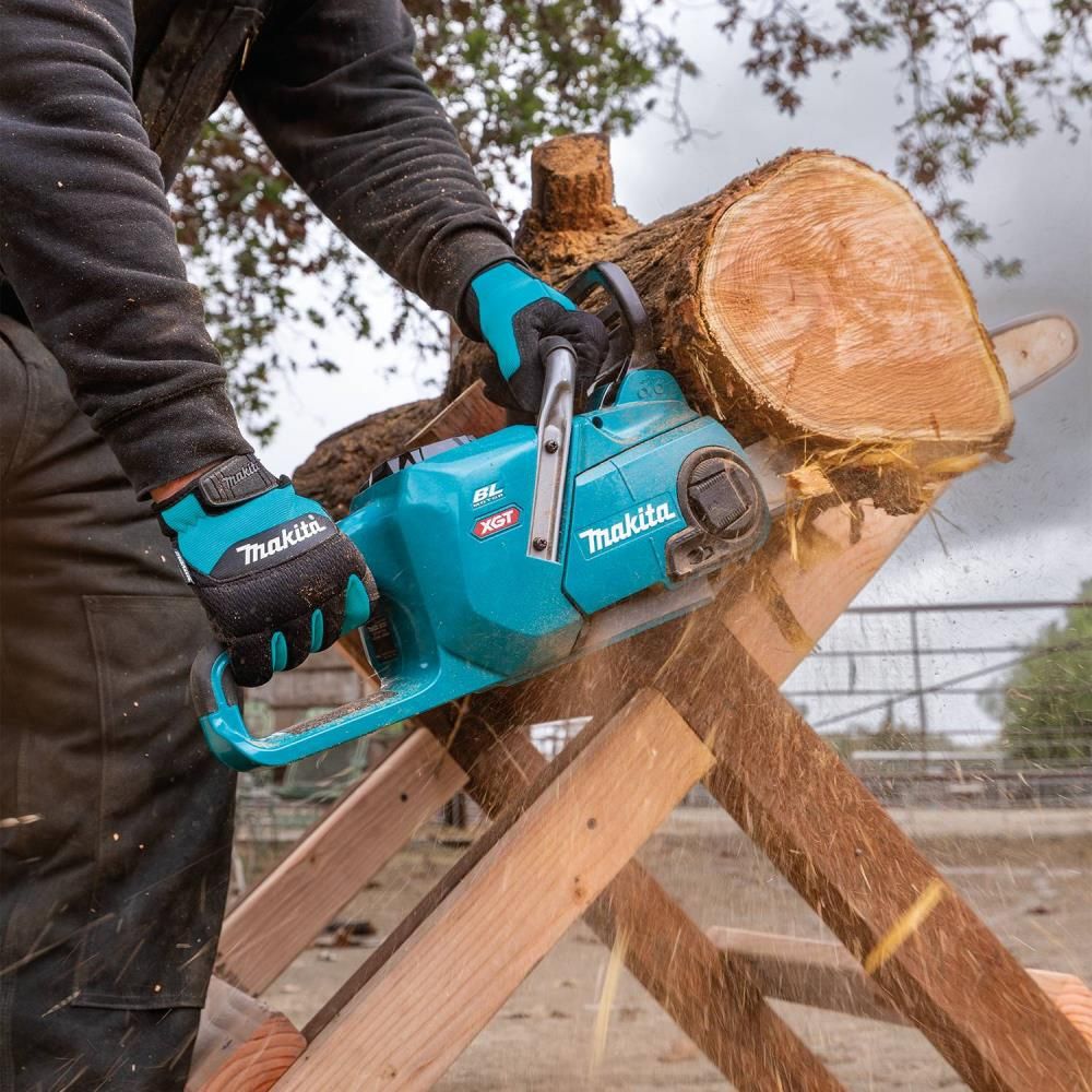 Makita Promotional 40V Max XGT 18 Inch Chainsaw 5Ah Kit, large image number 6