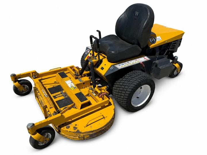 Walker B27i 48 Inch 26.5HP Zero-Turn Riding Mower Used 2021