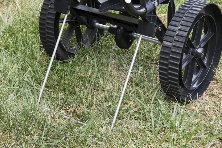 Agri-Fab 50-Lb Push Spreader, large image number 4