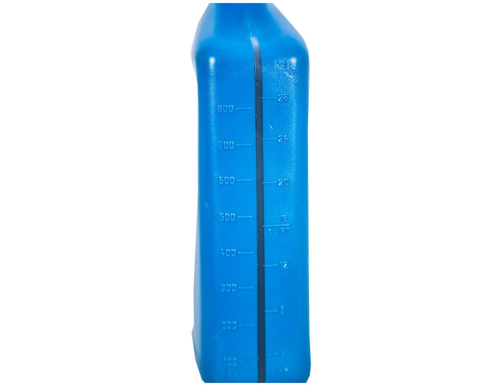 Buyers Products Company SAM Low-Temperature Blue Hydraulic Fluid (Full Case, Twelve 1 Quart Bottles), large image number 2