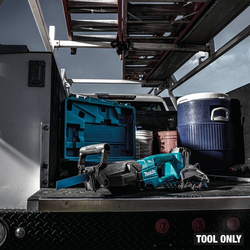 Makita 40V max XGT Brushless Cordless Reciprocating Pipe Saw with Chain Vise (Bare Tool), large image number 7