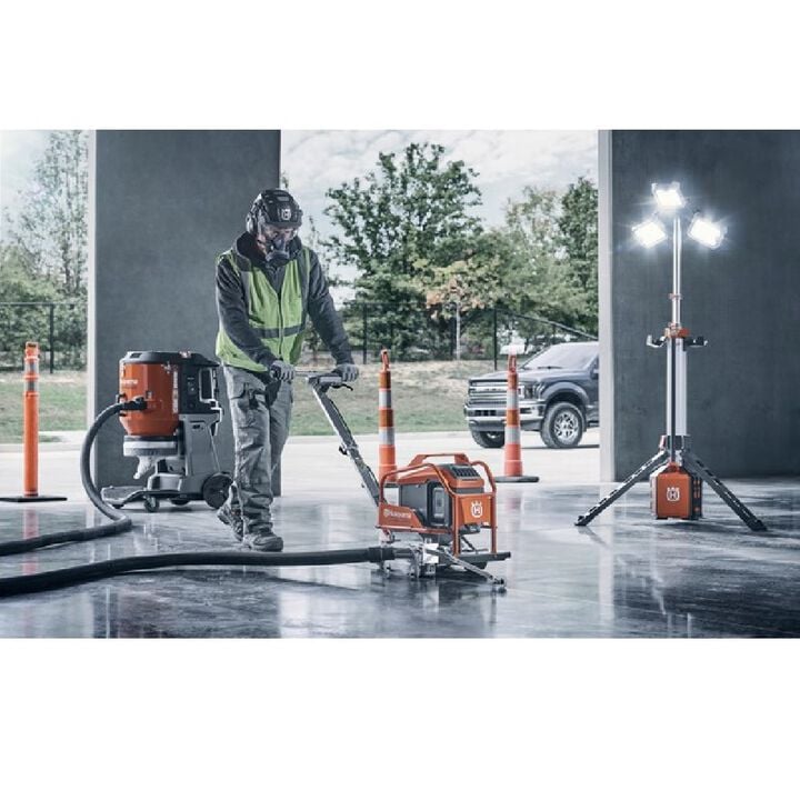 Husqvarna Construction Soff-Cut 150 PACE 6-1/2 Inch Battery Saw Body Only (Bare Tool) Reconditioned, large image number 20