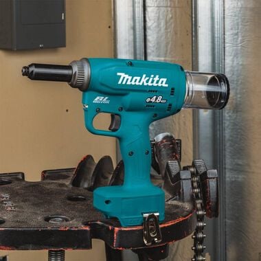 Makita 18V LXT Lithium-Ion Brushless 3/16in Cordless Rivet Tool (Bare Tool), large image number 9