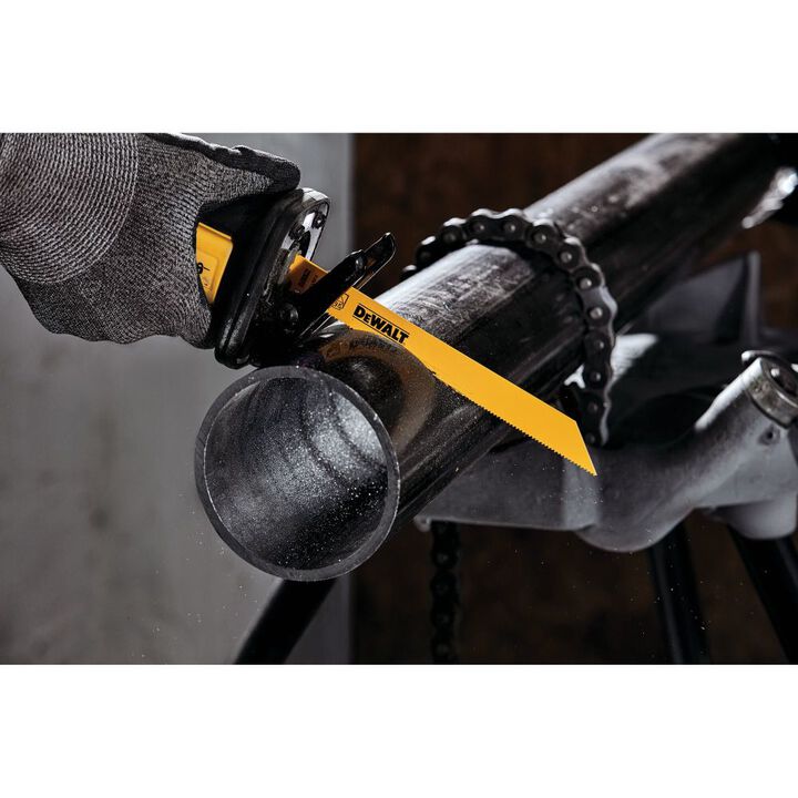 DEWALT 8-in 14TPI Straight Back Bi-Metal Metal Cutting Reciprocating Blade, large image number 1