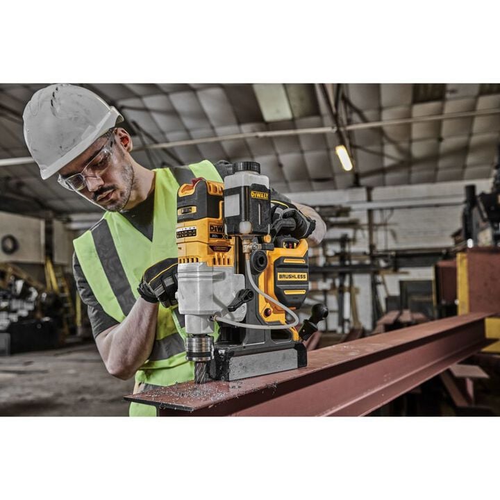 DEWALT 20V MAX XR 2 Inch Brushless Magnetic Drill Press Kit, large image number 6