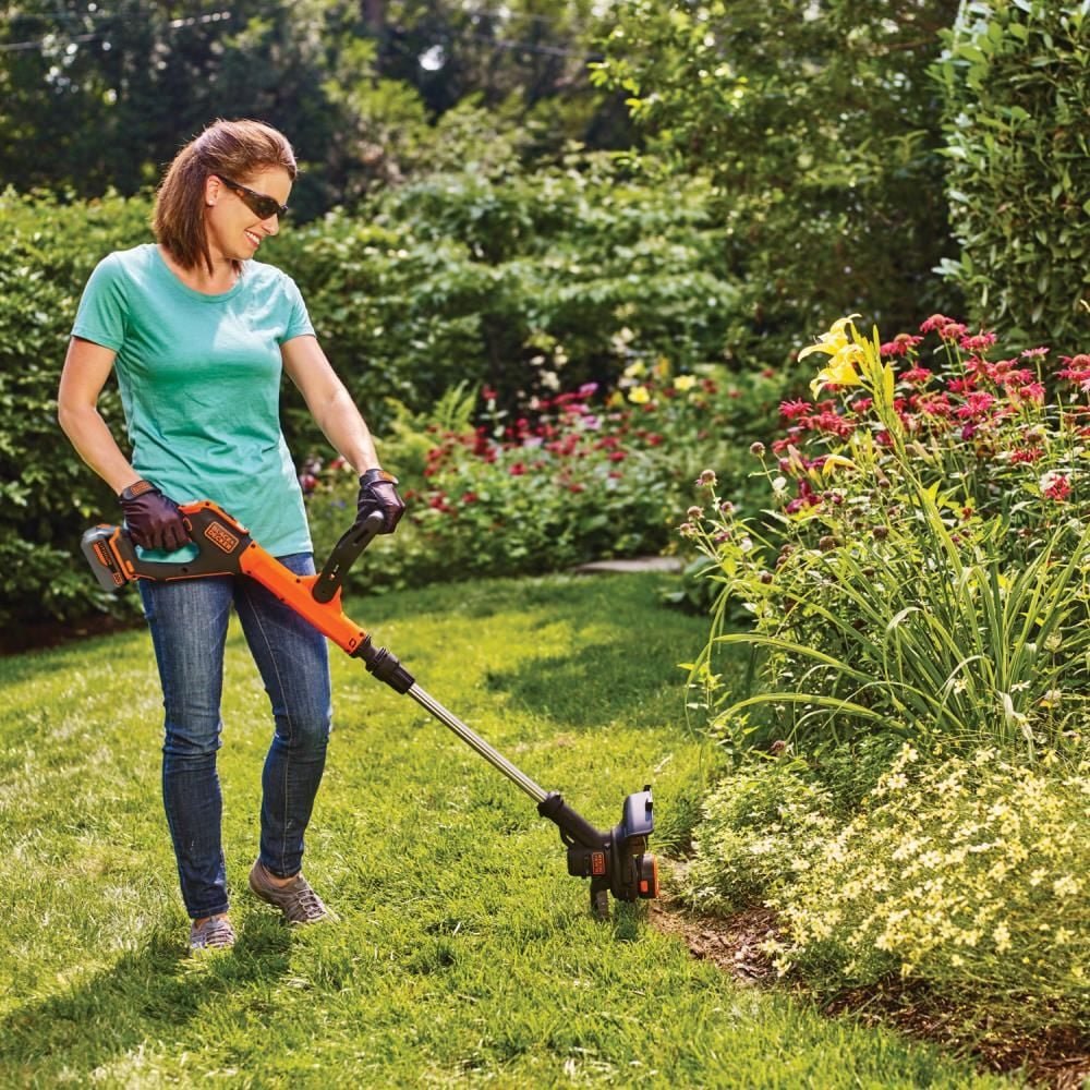 Black and Decker 20V MAX Lithium EASYFEED String Trimmer/Edger (LSTE523), large image number 6