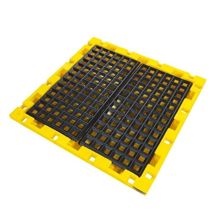 Justrite Plastic 4 Drum Nestable Pallet, Yellow