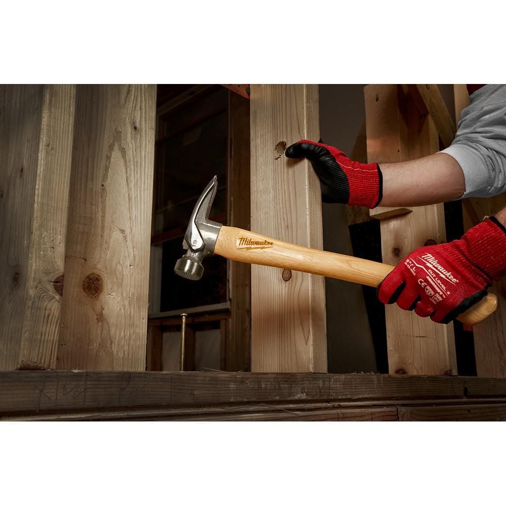 Milwaukee 19oz Milled Face Hickory Wood Framing Hammer, large image number 5