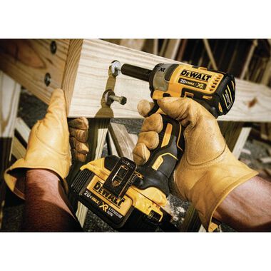 DEWALT 20V MAX XR 3/8-in Compact Impact Wrench (Bare Tool), large image number 2
