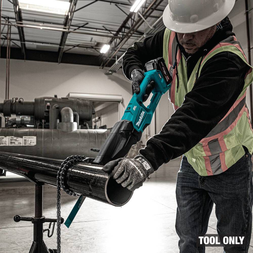 Makita 40V max XGT Brushless Cordless Reciprocating Pipe Saw with Chain Vise (Bare Tool), large image number 15