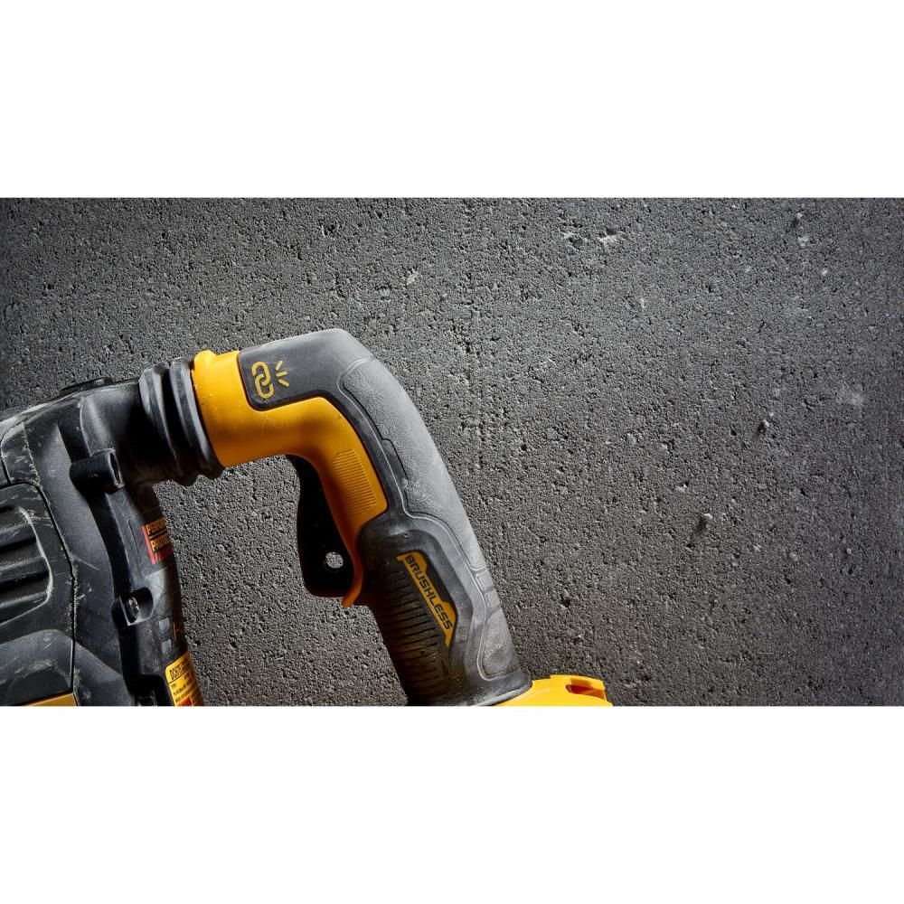 DEWALT 60V MAX Rotary Hammer SDS MAX Combination Kit 2in Brushless, large image number 10