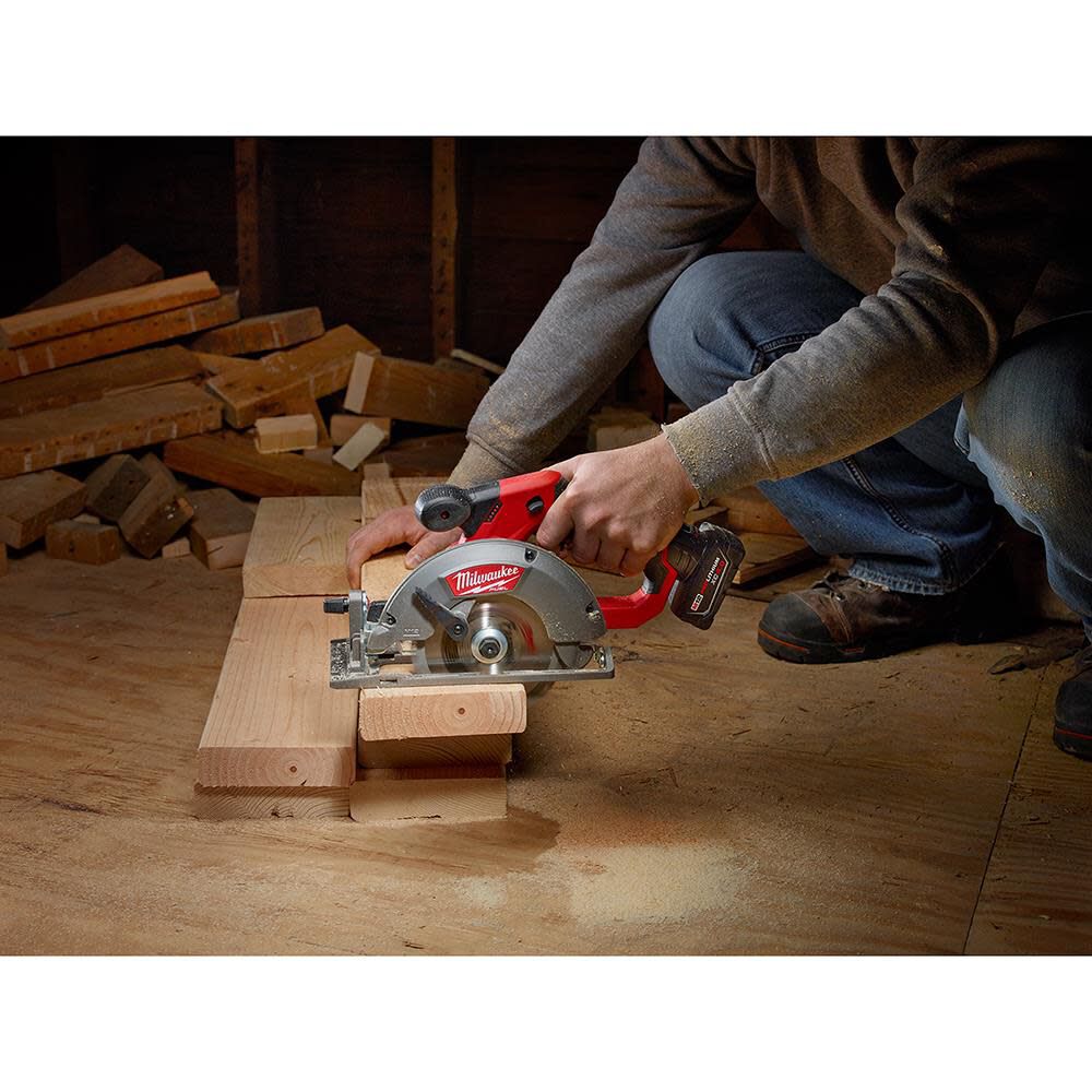 Milwaukee 5 1 2 circular saw clearance