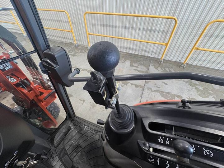 Kubota LX3310HSDC 30.8 HP Compact Utility Tractor 2021, large image number 15