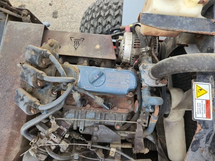 Ventrac 4500Z 32.5HP Compact Tractor Used 2016, large image number 8