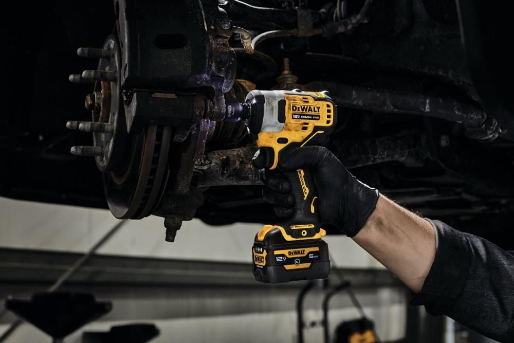 DEWALT 12V MAX Impact Wrench 1/2in (Bare Tool), large image number 4