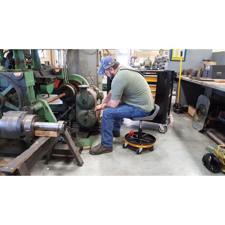 GEARWRENCH Promotional Mechanics Seat Adjustable Height Swivel 18 to 22 Inch, large image number 5