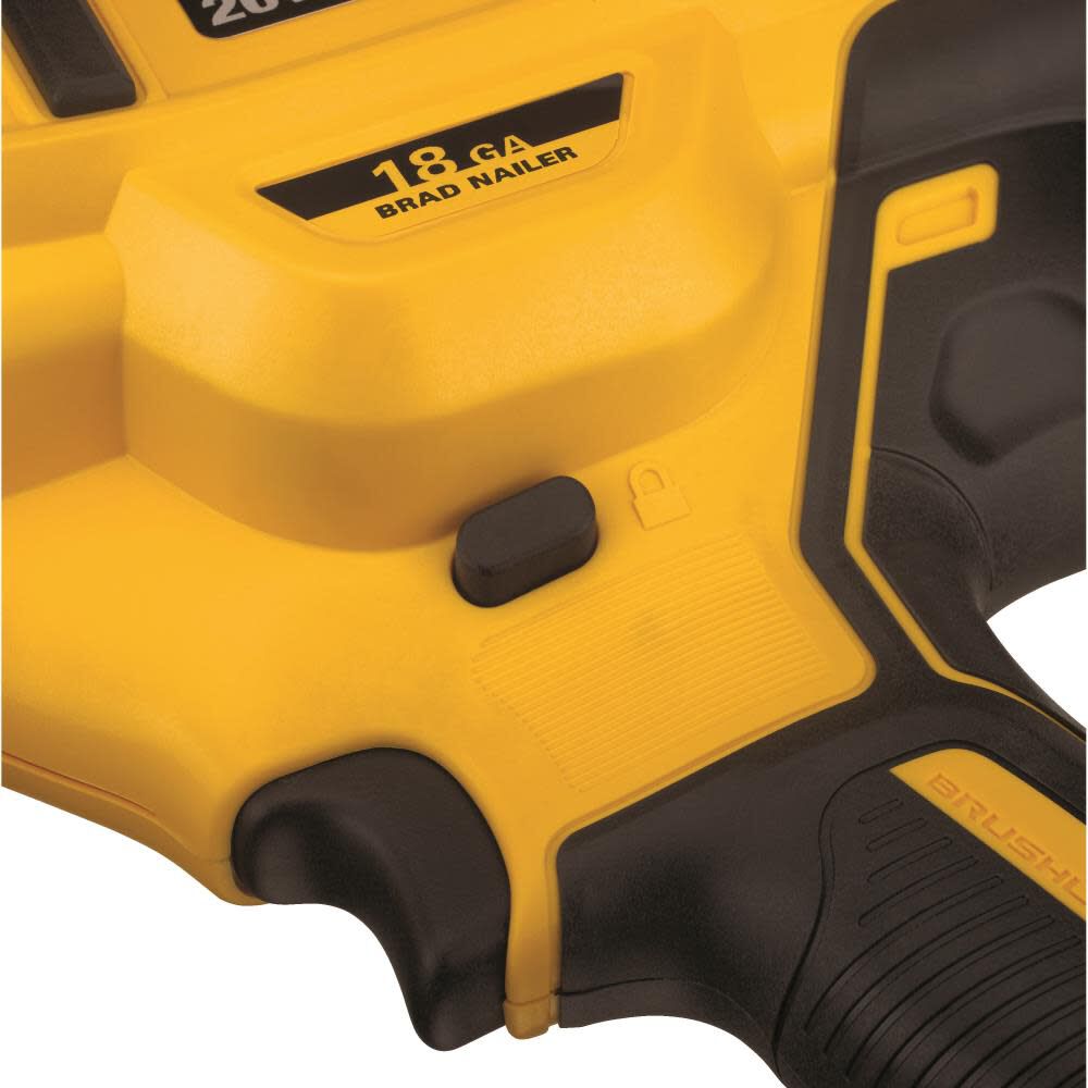 DEWALT 20 V MAX XR 18 Gauge Brad Nailer Kit, large image number 19