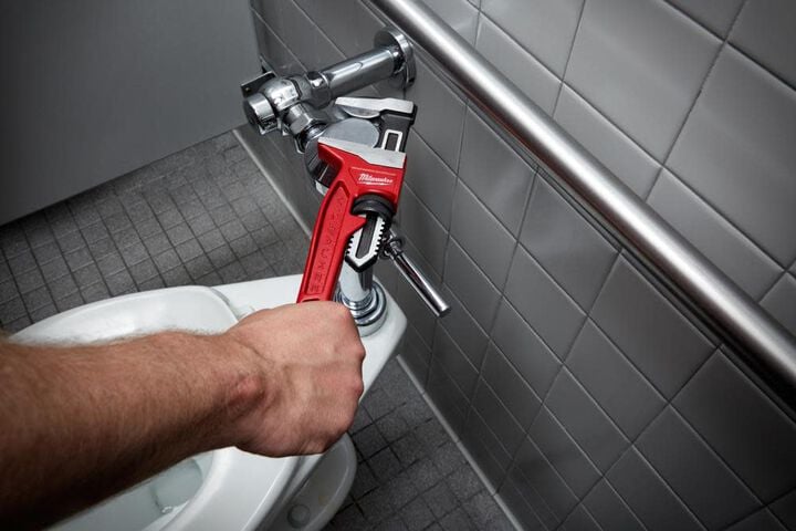 Milwaukee 12 in. Smooth Jaw Pipe Wrench, large image number 1