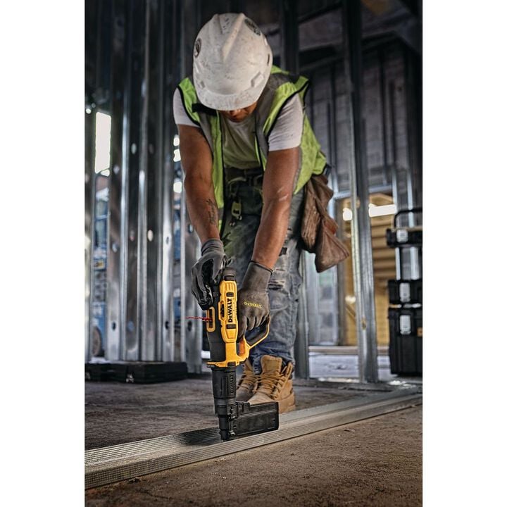 DEWALT Fully-Automatic .27 Caliber Powder-Actuated Tool Kit, large image number 5