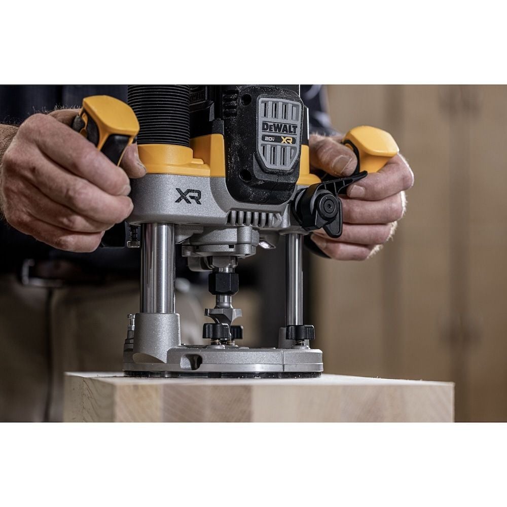 DEWALT 20V MAX XR 2-1/4 Peak HP Plunge Router (Bare Tool), large image number 17