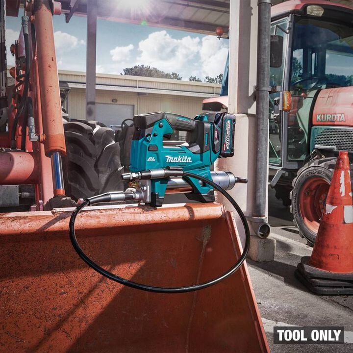 Makita 40V max XGT Brushless Cordless Grease Gun (Bare Tool), large image number 3